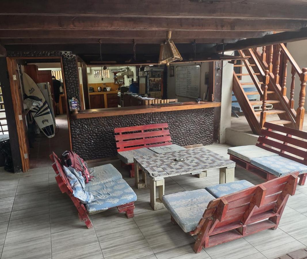 Hostal Moai Montañita المظهر الخارجي الصورة