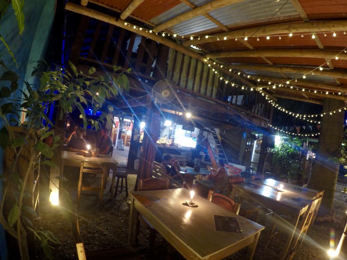 Hostal Moai Montañita المظهر الخارجي الصورة