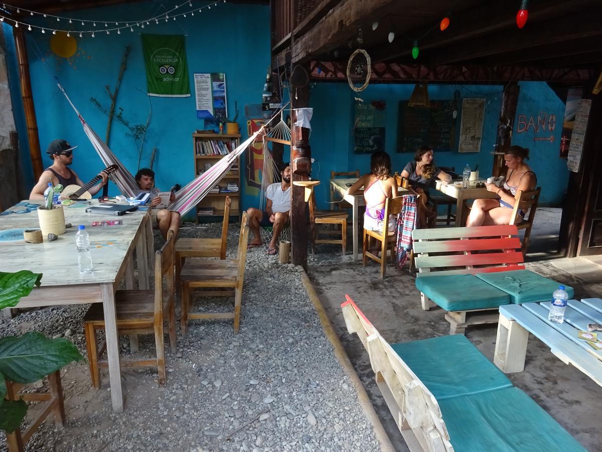 Hostal Moai Montañita المظهر الخارجي الصورة